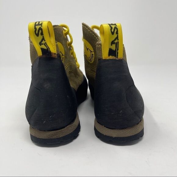 La Sportiva Kaukulator Climbing Shoe Dru Rock
Size EU 36 - Picture 7 of 11